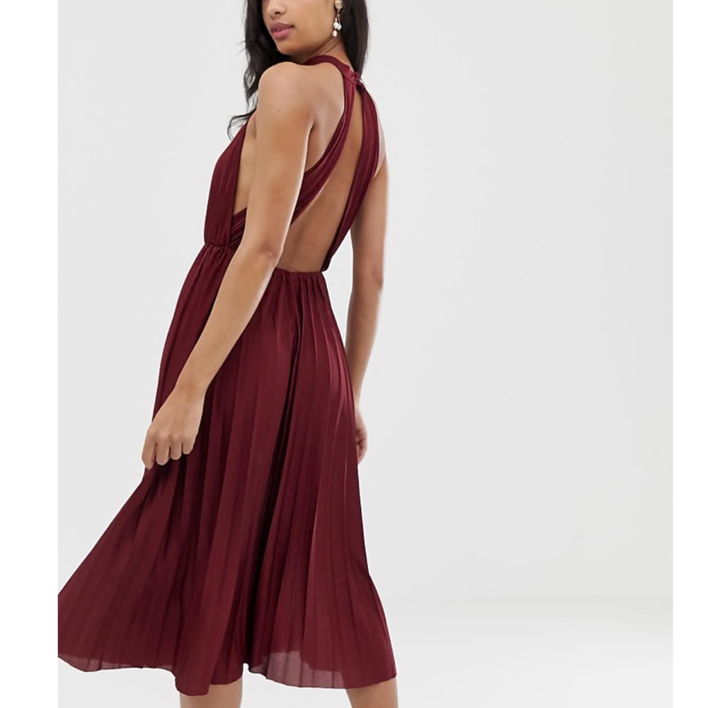 Elegant Burgundy Halter Dress